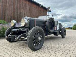 Image 2/7 of Bentley 4 1&#x2F;2 Liter Supercharged (1929)