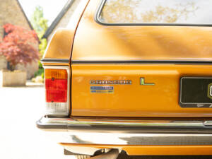 Image 22/57 of Ford Granada Turnier 2,3 (1976)