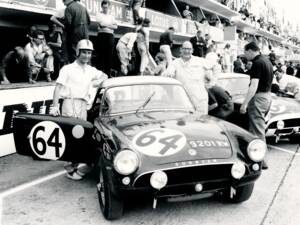 Image 12/50 of Sunbeam Alpine &quot;Le Mans&quot; (1962)