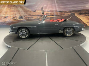 Image 12/50 of Mercedes-Benz 190 SL (1961)