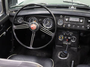 Bild 38/50 von MG MGB (1965)