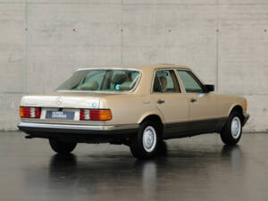 Bild 4/24 von Mercedes-Benz 280 SE (1984)