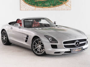 Image 15/48 of Mercedes-Benz SLS AMG Roadster (2012)