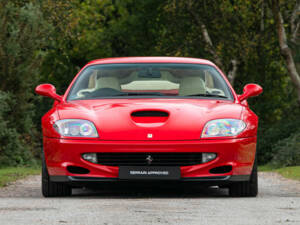 Image 5/49 de Ferrari 550 Maranello (1999)