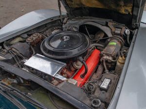 Image 6/7 of Chevrolet Corvette Stingray (1976)