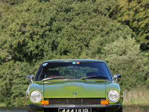 Image 18/40 of Datsun 240 Z (1972)