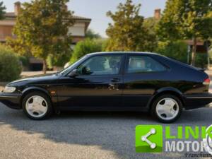 Immagine 8/10 di Saab 900 2.0i 16V (1994)