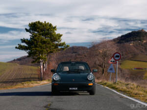 Image 3/79 of Porsche 911 SC 3.0 (1983)