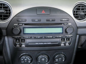 Bild 25/50 von Mazda MX-5 1.8 (2008)