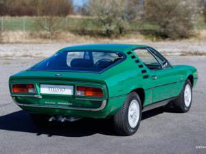 Image 14/49 de Alfa Romeo Montreal (1974)