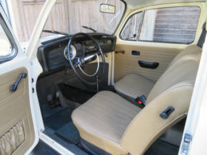 Bild 4/17 von Volkswagen Käfer 1300 (1971)