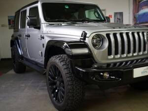 Bild 2/29 von Jeep Wrangler 2.0T Sahara (2020)