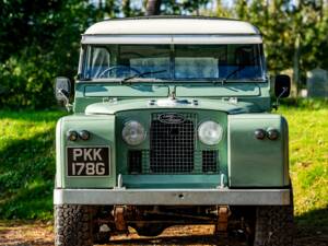 Image 6/23 of Land Rover 88 Lightweight (1968)