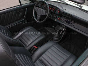 Image 12/36 of Porsche 911 Carrera 3.2 (1984)