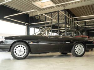 Image 10/89 of Alfa Romeo 1.6 Spider (1988)
