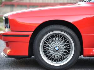 Image 13/36 of BMW M3 (1991)