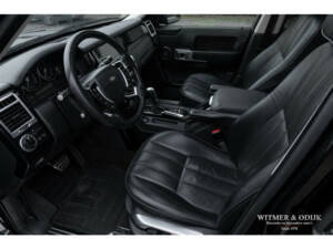 Bild 9/37 von Land Rover Range Rover V8 Supercharged (2006)