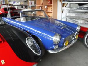 Bild 39/44 von Lancia Appia Convertible Vignale (1960)