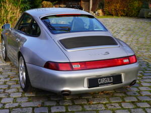 Bild 3/16 von Porsche 911 Carrera 4S (1997)