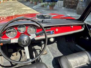 Image 22/63 of FIAT 1200 S OSI (1965)