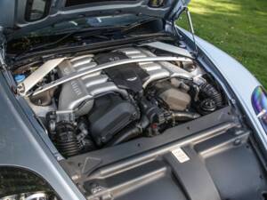 Bild 13/30 von Aston Martin DB 9 Volante (2006)