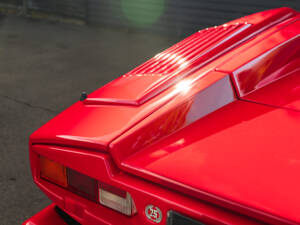 Image 9/68 of Lamborghini Countach 25th Anniversary (1989)