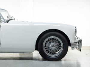 Image 21/28 of MG MGA 1600 (1960)