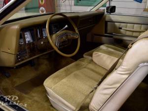 Imagen 16/49 de Lincoln Continental Mark V (1979)