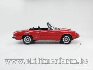 Imagen 9/15 de Alfa Romeo 2000 Spider Veloce (1982)