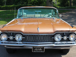 Image 10/30 of Oldsmobile 98 Holiday SceniCoupe (1959)
