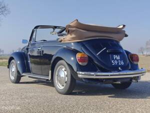 Image 16/35 de Volkswagen Coccinelle 1303 (1972)