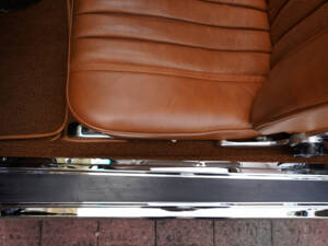 Image 34/50 of Mercedes-Benz 280 SE 3,5 (1971)