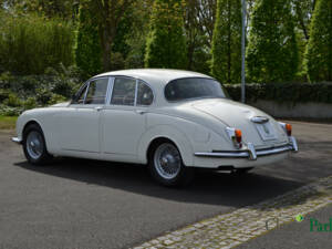 Afbeelding 3/35 van Jaguar 340 (1968)