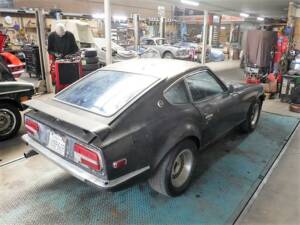 Image 44/46 of Datsun 240 Z (1972)