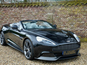 Image 20/50 of Aston Martin Vanquish Volante (2014)