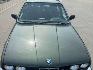 Image 4/55 of BMW 323i (1984)