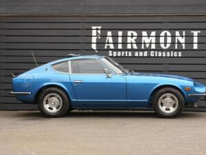 Image 13/40 of Datsun 260 Z (1974)