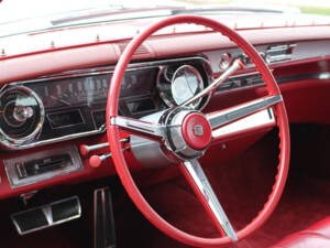 Imagen 17/28 de Cadillac DeVille Convertible (1965)