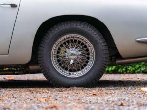 Bild 13/19 von Aston Martin DB 6 (1968)