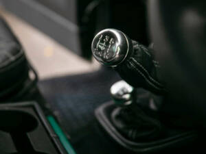 Immagine 14/36 di Land Rover Defender 110 (2005)