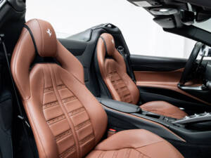 Bild 26/52 von Ferrari 812 GTS (2023)