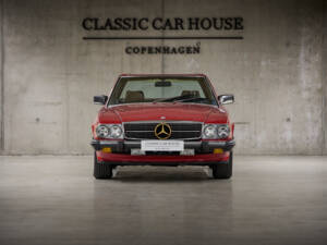 Image 8/89 of Mercedes-Benz 560 SL (1986)