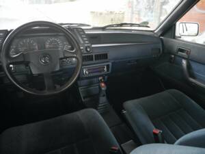 Image 22/30 of Subaru 1800 (1987)