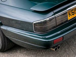 Image 32/45 de Jaguar XJRS 6.0 (1993)