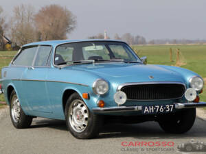 Image 34/39 of Volvo 1800 ES (1972)