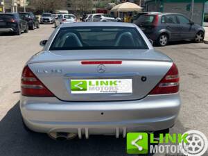 Image 5/10 de Mercedes-Benz SLK 230 Kompressor (1997)