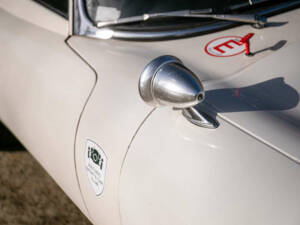 Bild 47/50 von Jaguar E-Type 4.2 (1964)