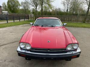 Image 6/7 of Jaguar XJ-S V12 (1990)