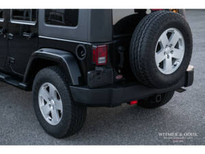 Immagine 14/24 di Jeep Wrangler 3.8 (2007)