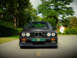 Image 4/50 of BMW M3 Cecotto (1990)